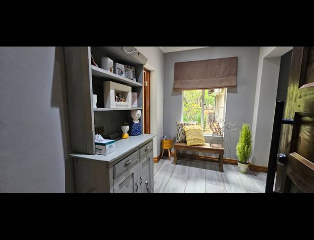 3 BEDROOM HOUSE FOR SALE IN CASHAN